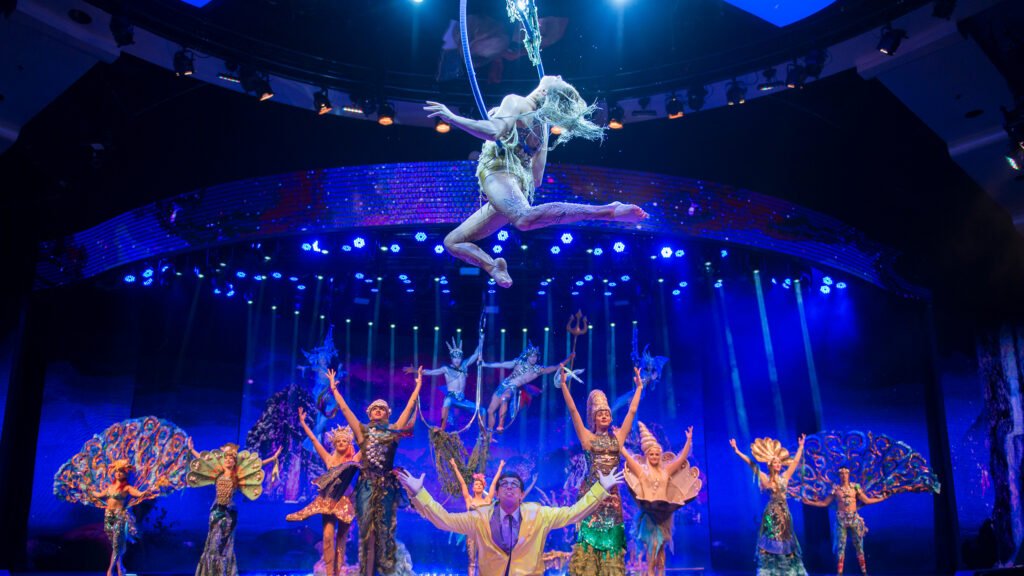 WOW at Rio Turns Nine: How to Plan a Las Vegas Night Around the Acrobatic Water Show