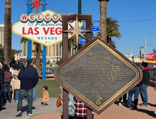 Welcome to Fabulous Las Vegas Sign