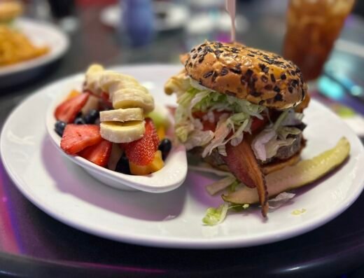 Peppermill Restaurant and Fireside Lounge