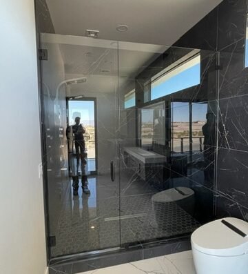 Luxe Residential and Commercial Glass